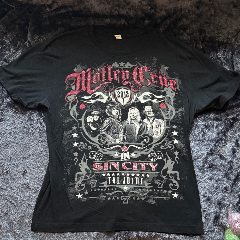 Motley Crue Sin City The Joint residency 2012 concert tee … size Large.
